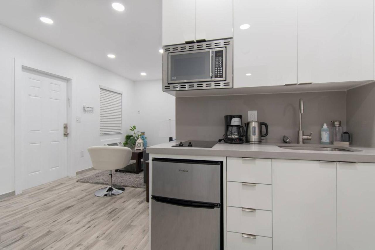 Newly Renovated 1 Bedroom Apt Designer Unit # 3 Dania Beach Ngoại thất bức ảnh